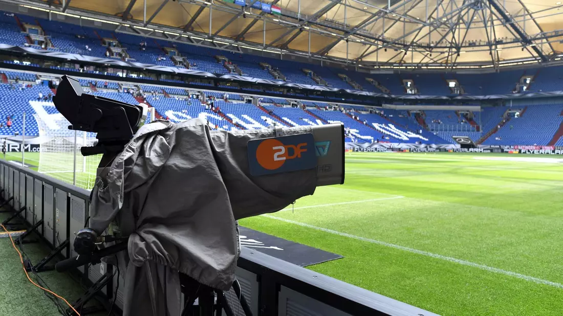 Bei der Fernseh-Bilanz des Jahres ist die Fußball-Nationalmannschaft wieder nicht die Nummer eins. - Bild: Federico Gambarini/dpa