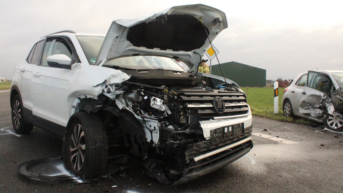 POL-DN: Schwerer Verkehrsunfall auf der K5 bei Titz - Foto: presseportal.de