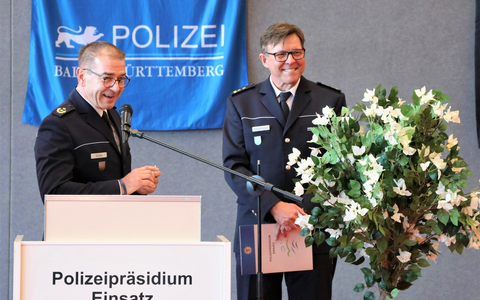 POL-Einsatz: Führungswechsel bei der Bereitschaftspolizeidirektion Göppingen - Foto: presseportal.de POL-Einsatz: Führungswechsel bei der Bereitschaftspolizeidirektion Göppingen - Foto: presseportal.de