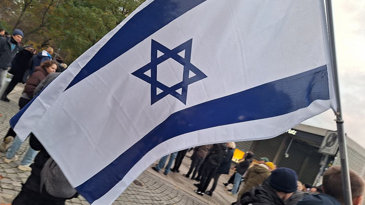 Israel-Flagge bei Pro-Israel-Demo (Archiv) - Foto: über dts Nachrichtenagentur