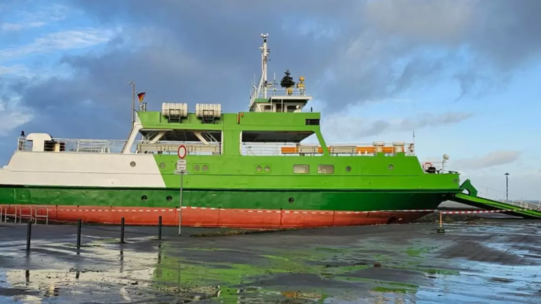 WSPI-OLD: Sturmtief Zoltan bereitet auch der Schifffahrt Schwierigkeiten - Bild: presseportal.de