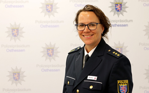 POL-OH: Frauenpower im Polizeipräsidium Osthessen: Polizeidirektorin Jasmin Brunner neue Leiterin des Abteilungsstabs - Foto: presseportal.de