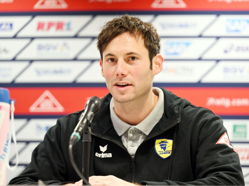 Sieht das DHB-Team bei der Heim-EM noch nicht im Favoritenkreis: Uwe Gensheimer. - Foto: Uli Deck/dpa