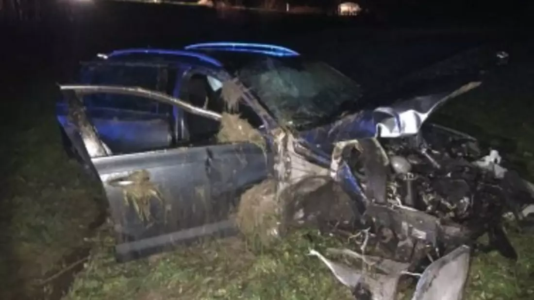POL-OE: Wetterbedingter Verkehrsunfall mit Personenschaden - Bild: presseportal.de