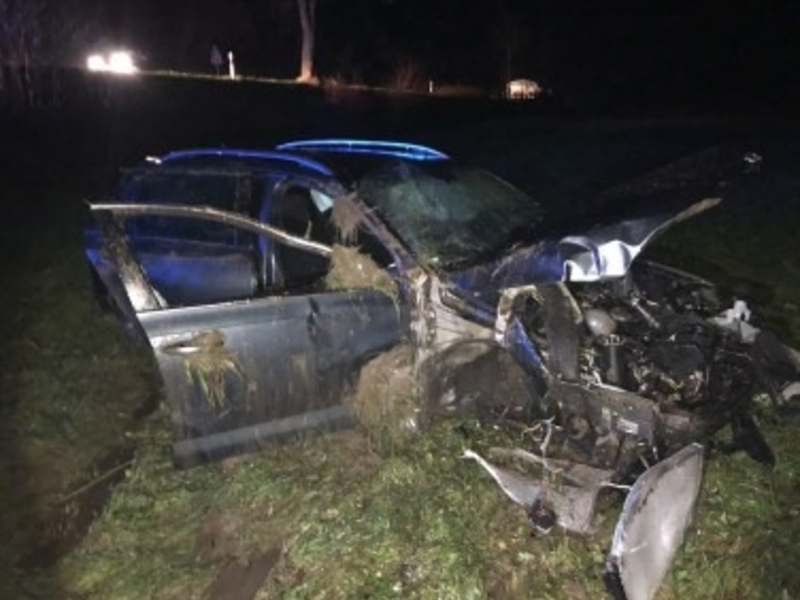 POL-OE: Wetterbedingter Verkehrsunfall mit Personenschaden - Foto: presseportal.de