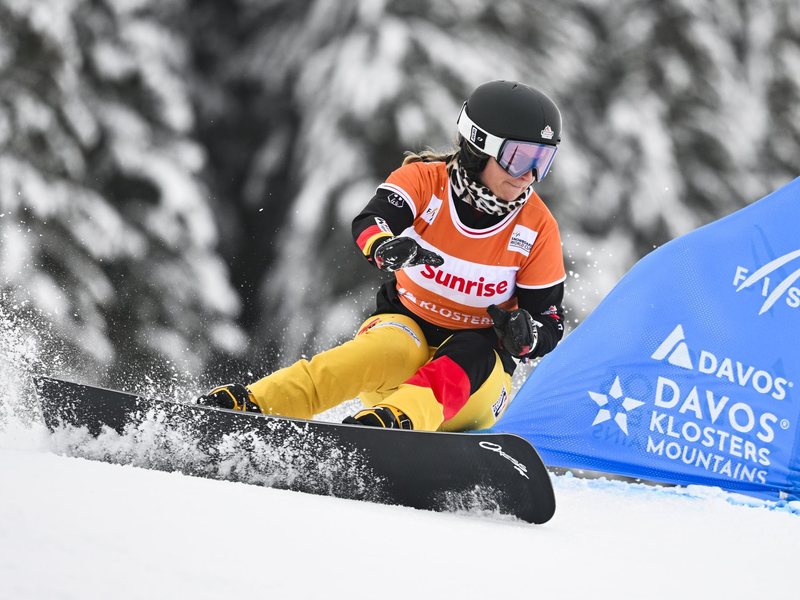 Ramona Hofmeister gewann auch das dritte Weltcup-Rennen dieser Saison. - Foto: Gian Ehrenzeller/KEYSTONE/dpa