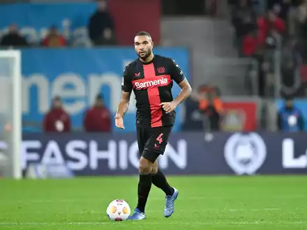 Hat offenbar das Interesse des FC Bayern geweckt: Nationalspieler Jonathan Tah. - Foto: Marius Becker/dpa