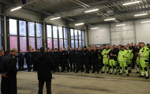 FW-BOT: Anforderung Bezirksbereitschaft zum Ruhrdeich nach Oberhausen - Foto: presseportal.de