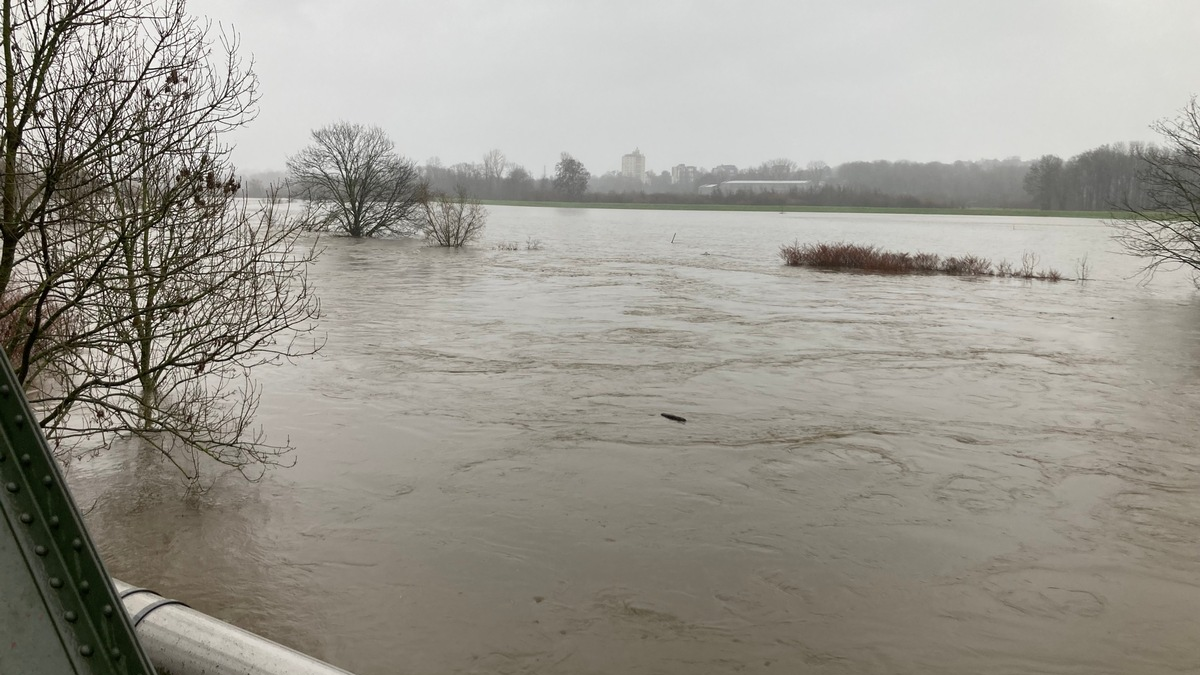 FW-E: Aktuelle Informationen der Feuerwehr zur Hochwassergefahr für die Stadt Essen - Foto: presseportal.de