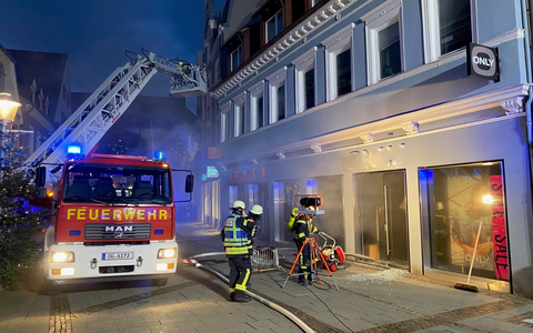 FW-OG: Offenburg - Innenstadt, Feuer in Modegeschäft - Foto: presseportal.de