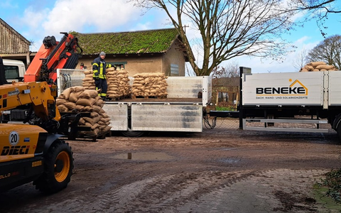 FW-ROW: Update Oste-Hochwasser Samtgemeinde Zeven - Foto: presseportal.de