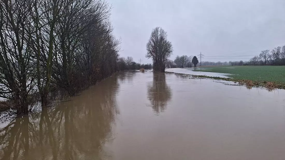 Überschwemmung am Fluss Aue in Niedersachsen - Bild: über dts Nachrichtenagentur