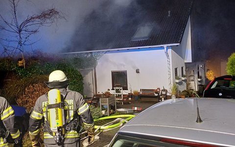 FW-EN: Wetter - mehrere kleine Hilfeleistungen an Heiligabend und dem ersten Weihnachtstag, sowie ein Wohnungsbrand an Heiligabend - Foto: presseportal.de