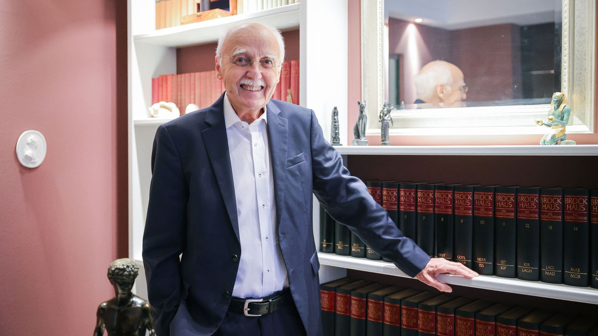 Horst Opaschowski ist Zukunftsforscher. Wie steht es also um die Einstellung der Deutschen? - Foto: Christian Charisius/dpa