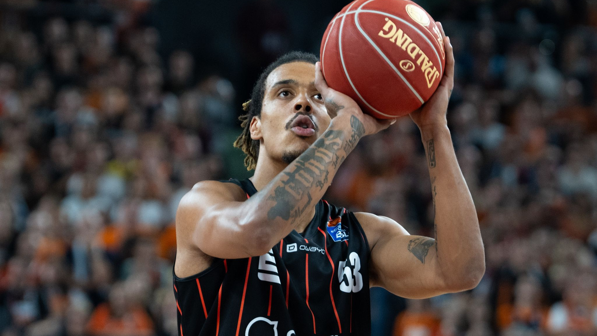 Kevin Yebo steuerte zum Sieg der Niners Chemnitz gegen Crailsheim 20 Punkte bei. - Foto: Stefan Puchner/dpa/Archivbild