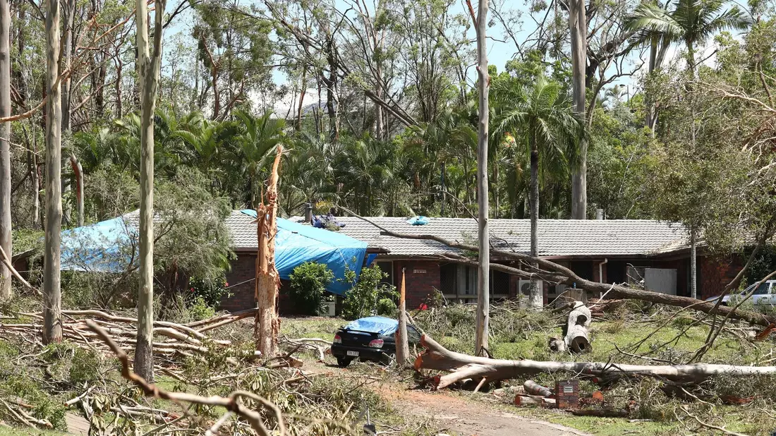 Durch die Stürme, die Queensland verwüsteten, sind seit dem ersten Weihnachtstag mehrere Menschen gestorben. - Bild: Jason O’brien/AAP/dpa