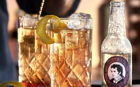 Ein Barbesuch im Dry January so geht's: Thomas Henry stellt Studie zur Barkultur vor - Foto: presseportal.de