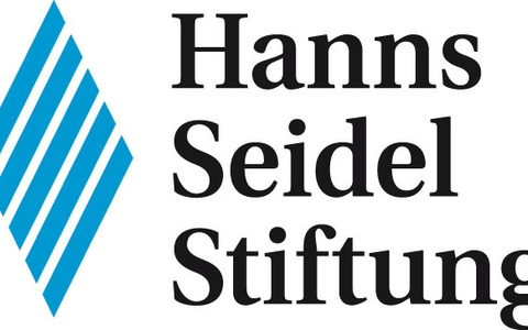 Schreibwettbewerb Die Feder zum Thema Grenzenlos / Autorinnen und Autoren von 6-99 Jahre können teilnehmen / Stiftungsvorsitzender Markus Ferber: Lese- und Schreibkompetenz stärken! - Foto: presseportal.de
