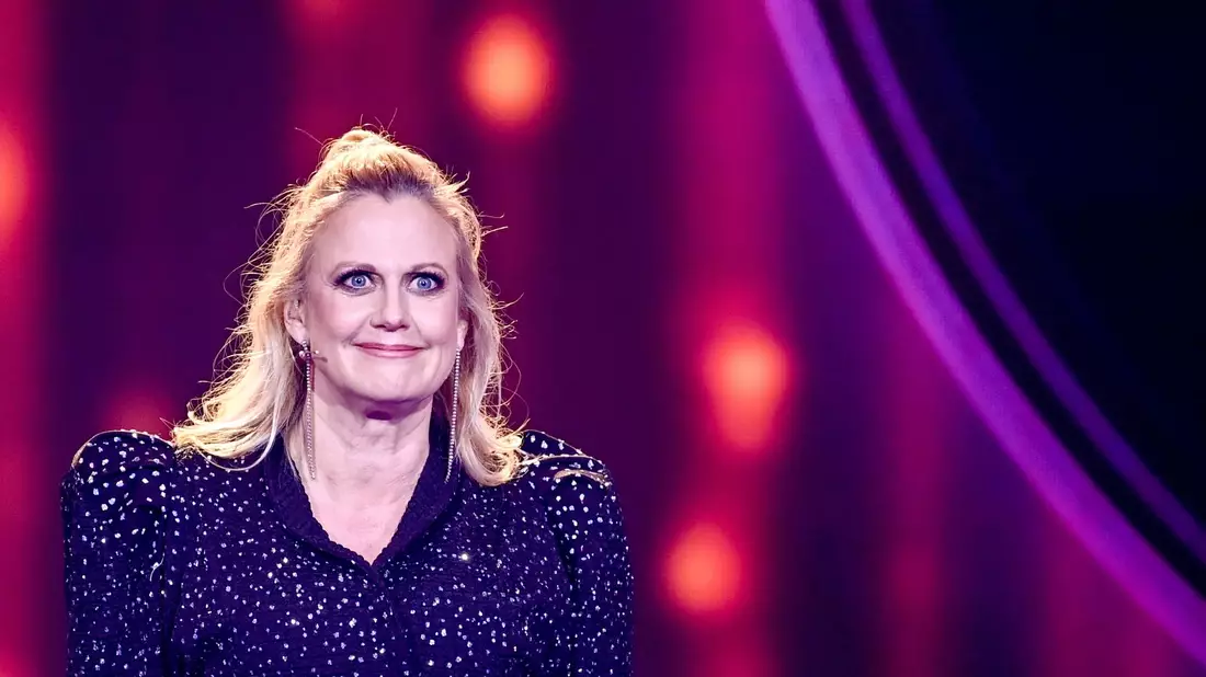 In der Liste der Moderatorinnen und Moderatoren des deutschen Vorentscheids ist Barbara Schöneberger mit acht Einsätzen die Rekordhalterin. - Bild: Britta Pedersen/dpa-POOL/dpa