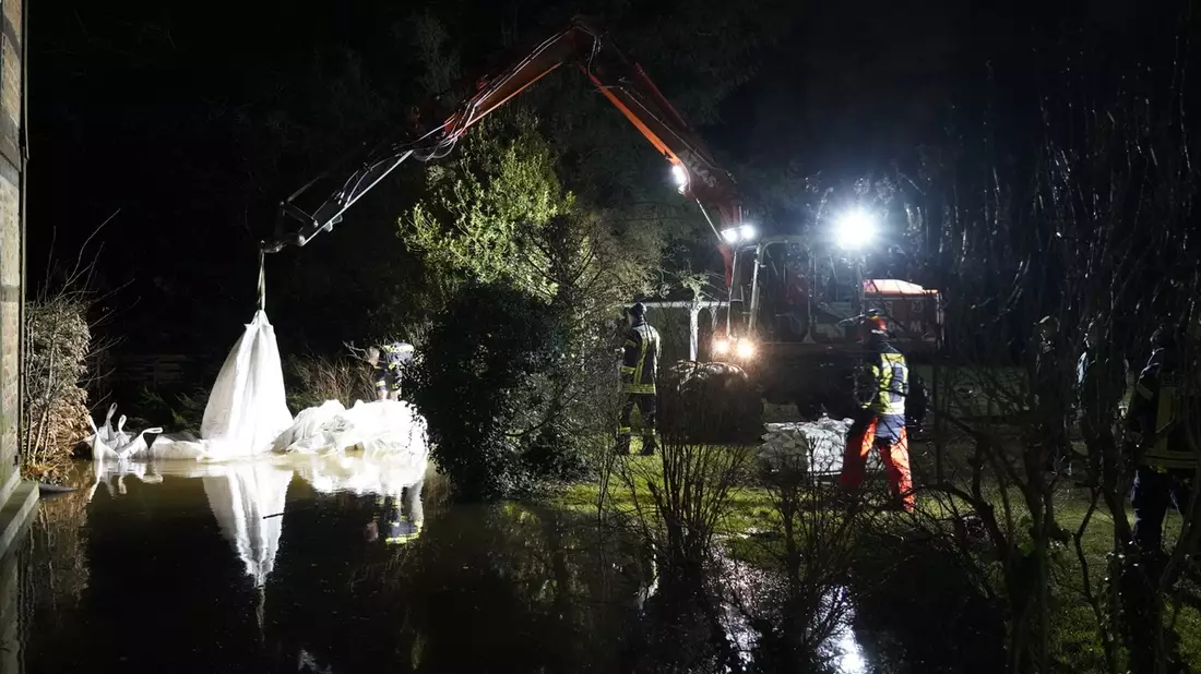 FW Flotwedel: 5. Lagemeldung zur Hochwasserlage in der Samtgemeinde Flotwedel - Bild: presseportal.de