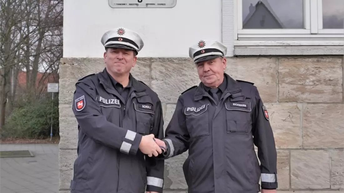 POL-BS: Wachablösung in der PSt Lehndorf - Bild: presseportal.de