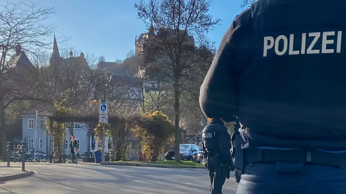 POL-MR: Maßnahmen Sicheres Marburg dauern an - Leitender Kriminaldirektor Frank Göbel resümiert und betont die Bedeutung der polizeilichen Maßnahmen und laufenden Bestrebungen - Bild: presseportal.de