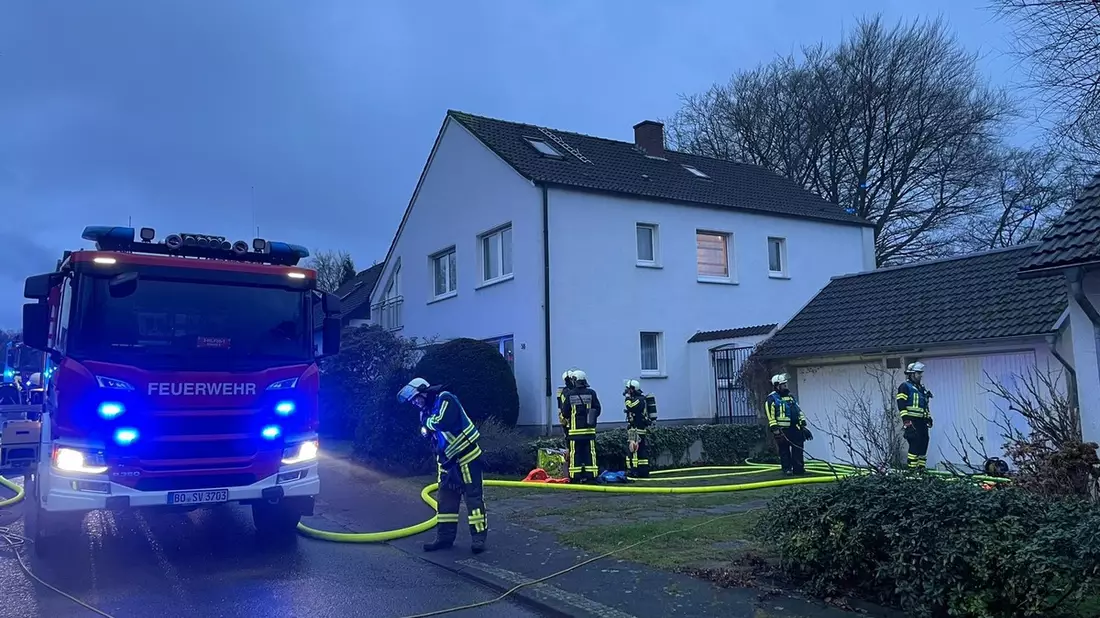 FW-BO: Kellerbrand Am Krähennocken in Hiltrop mit Katzenrettung - Bild: presseportal.de