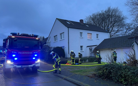 FW-BO: Kellerbrand Am Krähennocken in Hiltrop mit Katzenrettung - Foto: presseportal.de