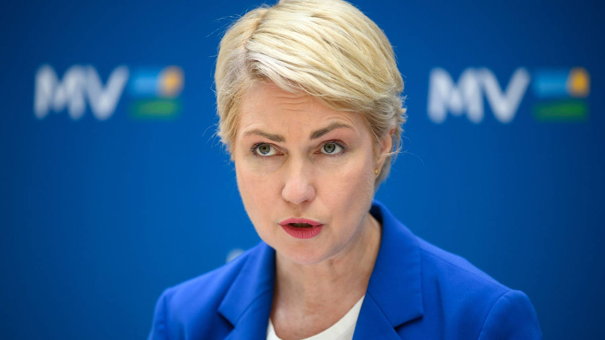 Mecklenburg-Vorpommerns Ministerpräsidentin Manuela Schwesig mahnt die Berliner Ampel-Regierung, ihre Streitigkeiten beizulegen. - Foto: Bernd von Jutrczenka/dpa