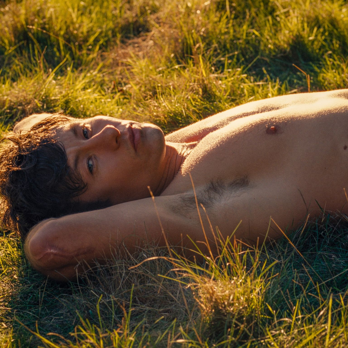 Barry Keoghan als Oliver in einer Szene des Films «Saltburn». - Foto: Amazon Prime/dpa