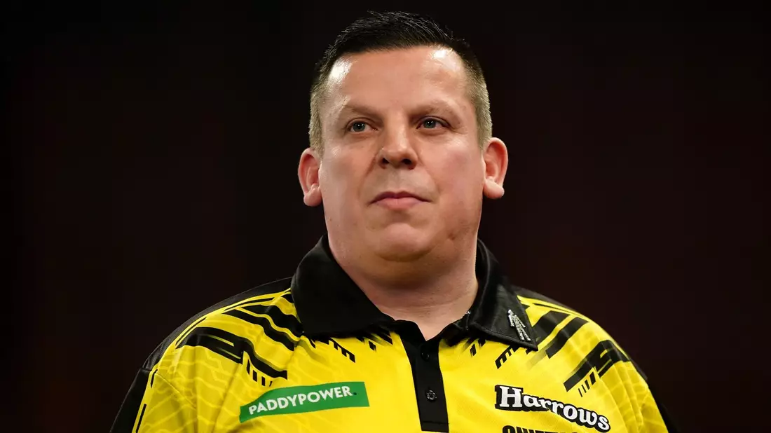 Dave Chisnall besiegte Daryl Gurney bei der Darts-WM. - Bild: Zac Goodwin/PA Wire/dpa
