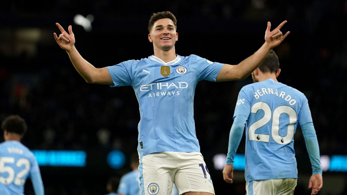 Julian Alvarez erzielte beim Sieg von Manchester City gegen Sheffield United das 2:0. - Foto: Martin Rickett/PA Wire/dpa