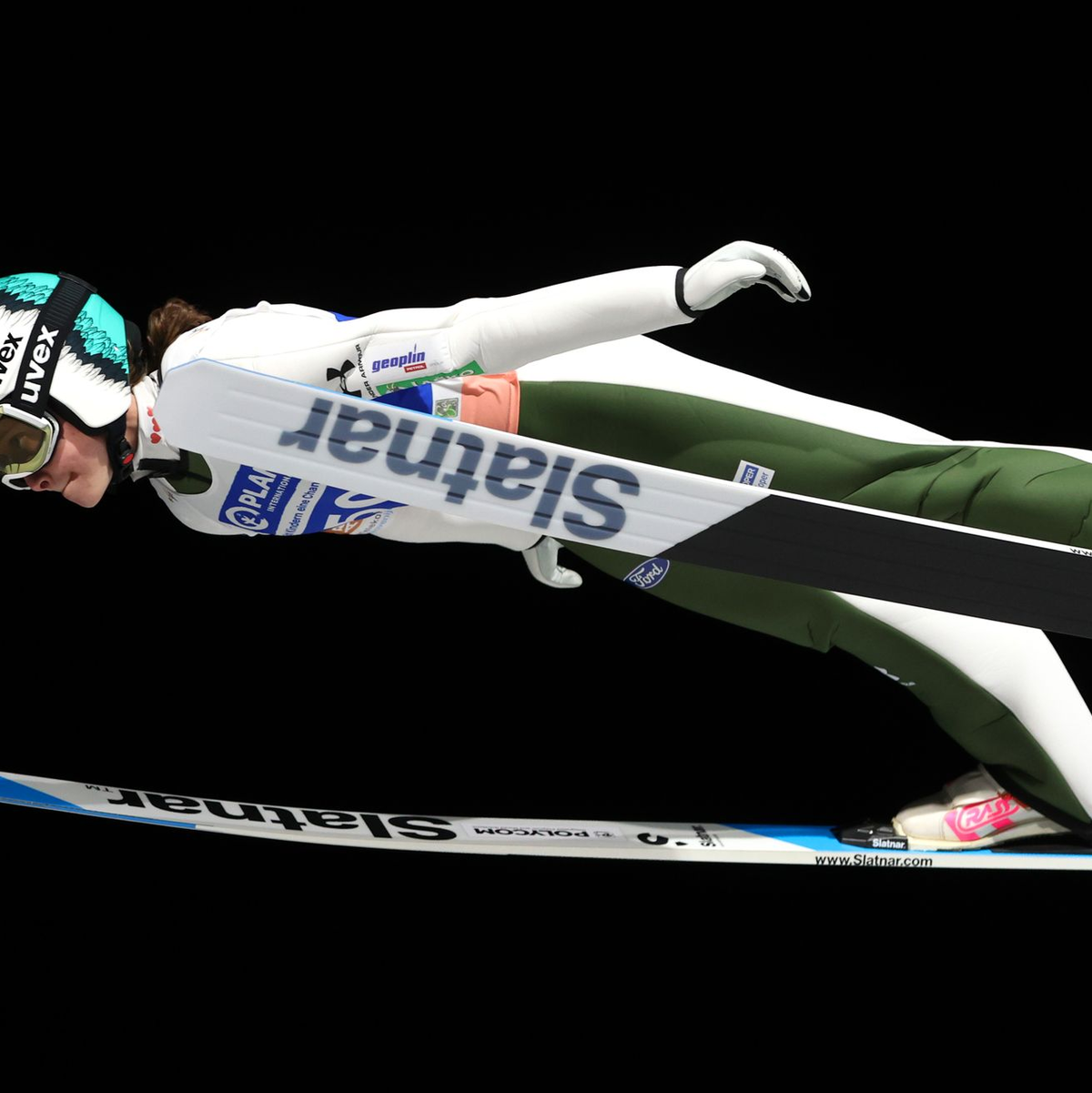 Nica Prevc aus Slowenien sicherte sich in Garmisch-Partenkirchen den Sieg. - Foto: Karl-Josef Hildenbrand/dpa