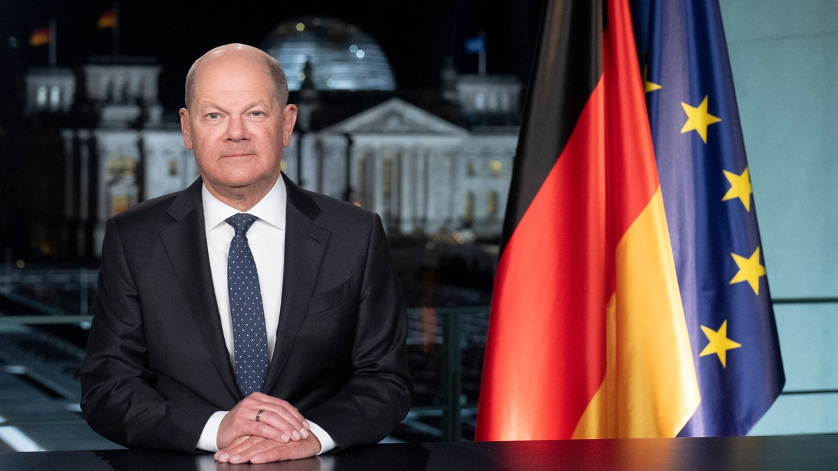 Bundeskanzler Olaf Scholz wendet sich mit einer Neujahrsansprache an die Bürgerinnen und Bürger. - Foto: Markus Schreiber/Pool AP/AP