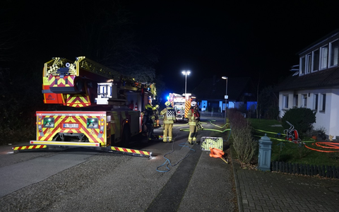 FW Ratingen: Ratingen Voisweg, 23:40 Uhr 30.12.2023 Küchenbrand - Foto: presseportal.de