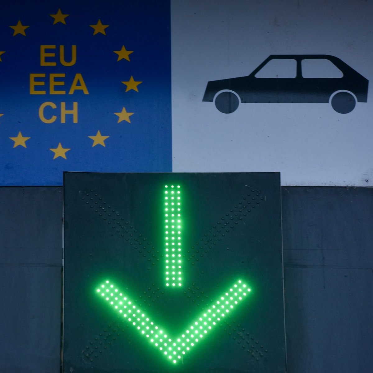 Der Schengen-Raum soll uneingeschränkten Personenverkehr in Europa gewährleisten. - Foto: Uncredited/AP/dpa