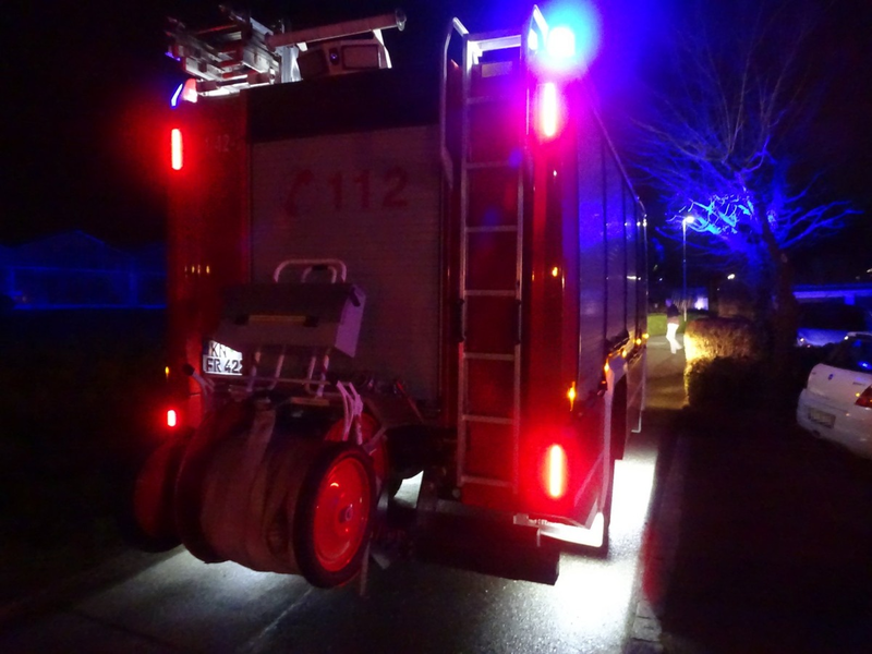FW Reichenau: Nottüröffnung zur Unterstützung Rettungsdienst, Reichenau-Mittelzell, 28.12.2023 - Foto: presseportal.de