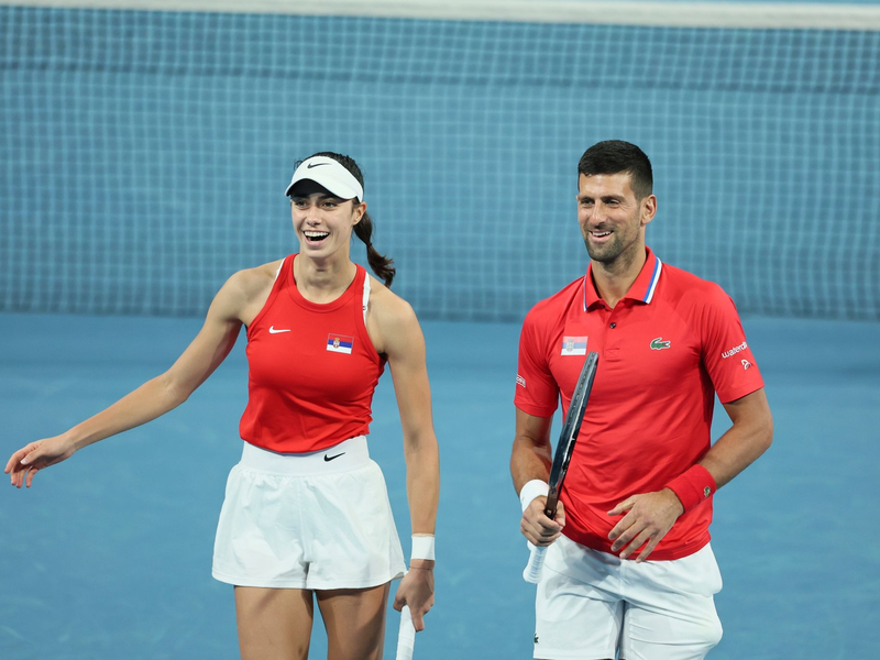 Novak Djokovic und Olga Danilovic feierten zusammen mit einem Sieg ins neue Jahr. - Foto: Trevor Collens/AP/dpa