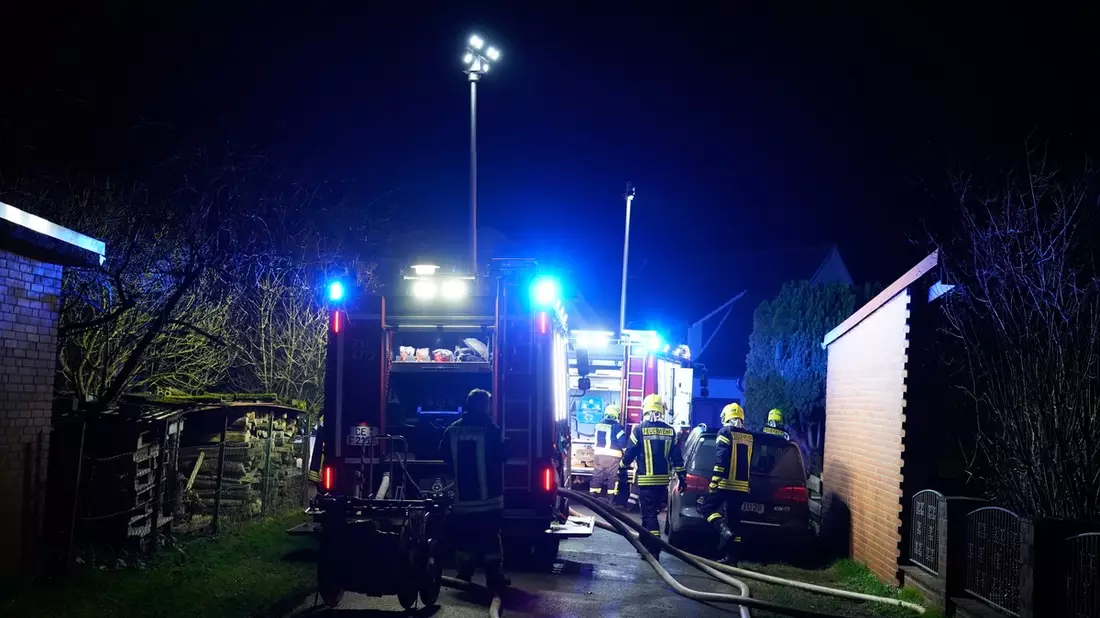 FW Flotwedel: Bisher zwei Brandeinsätze in der Silvesternacht - Bild: presseportal.de