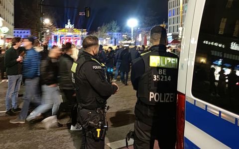 Polizei vor dem Brandenburger Tor (Archiv) - Foto: über dts Nachrichtenagentur