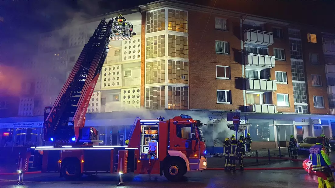 FW-OB: Einsatzintensiver Jahreswechsel bei der Feuerwehr Oberhausen - Bild: presseportal.de