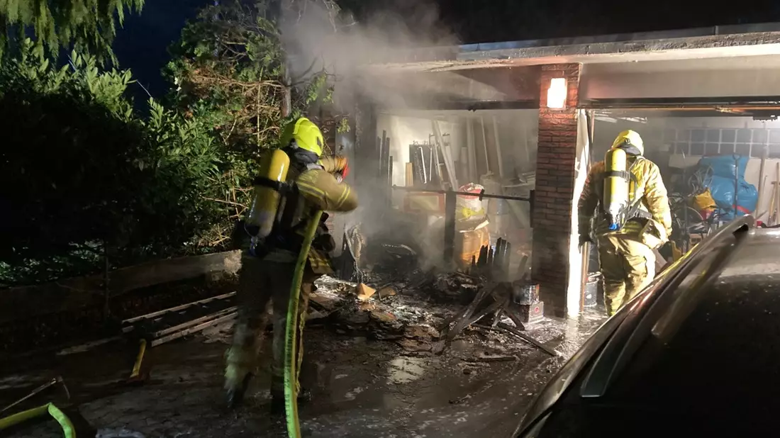 FW Ratingen: Bilanz der Silvesternacht aus Sicht der Feuerwehr Ratingen - Bild: presseportal.de