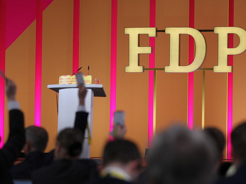 Abstimmung auf einem FDP-Parteitag (Archiv) - Foto: über dts Nachrichtenagentur