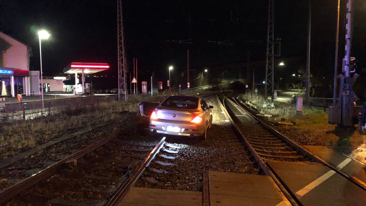 POL-PDTR: Ungewöhnlicher Abbiegevorgang führt zum Führerscheinverlust - Foto: presseportal.de