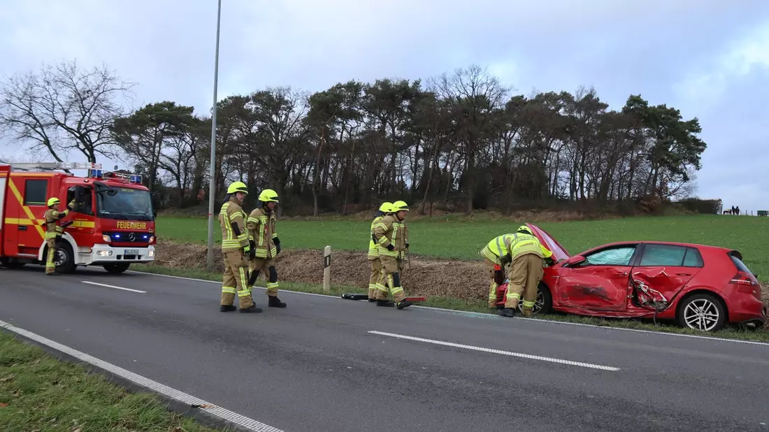 FW Gangelt: Sachschaden bei Verkehrsunfall in Stahe - Bild: presseportal.de