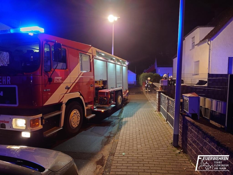 Feuerwehr MTK: Silvesterbilanz der Feuerwehren im Main-Taunus-Kreis: Kleinbrände und eine gewalttätige Auseinandersetzung [Korrektur] - Foto: presseportal.de