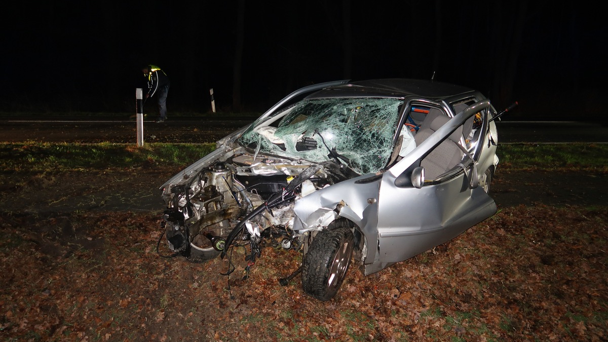 POL-DEL: Landkreis Oldenburg: Alkoholisierter Pkw-Fahrer bei Verkehrsunfall in Wardenburg leicht verletzt - Foto: presseportal.de