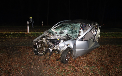 POL-DEL: Landkreis Oldenburg: Alkoholisierter Pkw-Fahrer bei Verkehrsunfall in Wardenburg leicht verletzt - Foto: presseportal.de