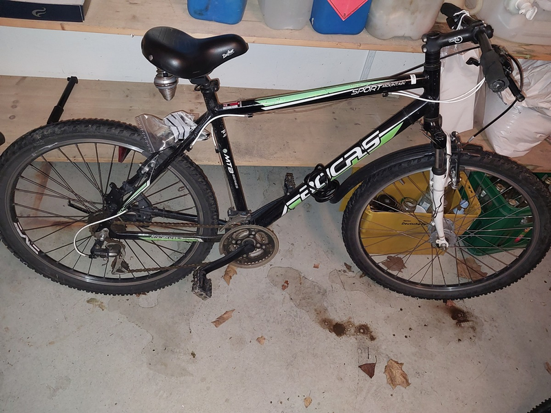 POL-HL: Ostholstein - Heiligenhafen / Wem gehört dieses Fahrrad? - Foto: presseportal.de