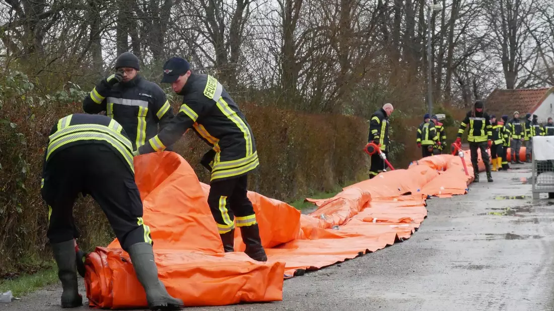 FW Celle: Hochwassereinsätze am 02.01.2024 - 14. Lagemeldung! Stand: 02.01.2024 um 14:30 Uhr - Bild: presseportal.de